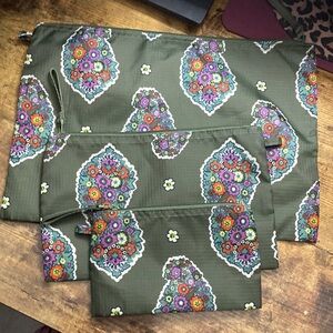 Vera Bradley Nylon Pouch Set